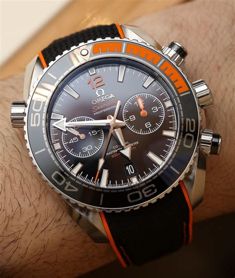 omega seamaster planet ocean chrono.